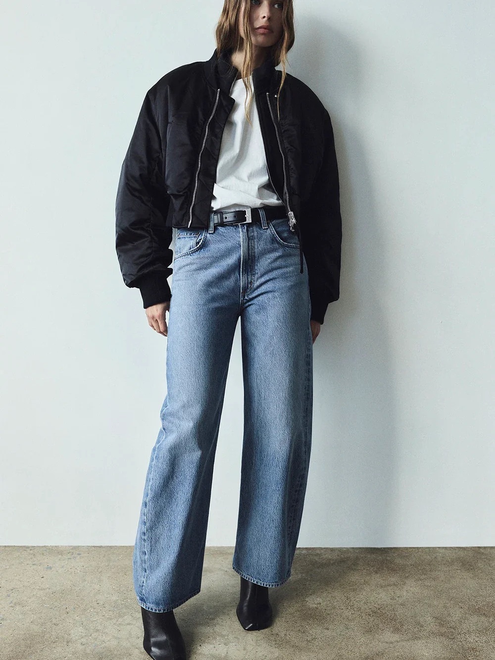 AGOLDE 26 Low Curve Jeans in Fairway Blue Wash